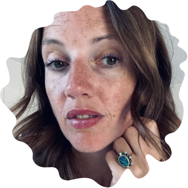 photo of claire your swiss wine specialist